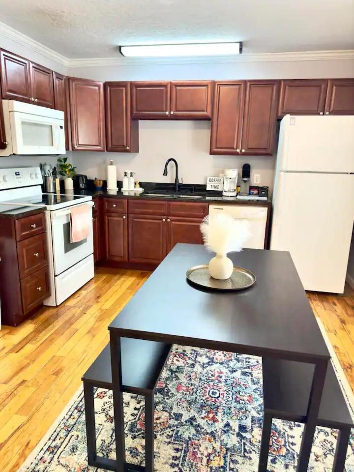 Cozy 2 Bedroom Townhouse Near Lake And Restaurants Guntersville Eksteriør billede